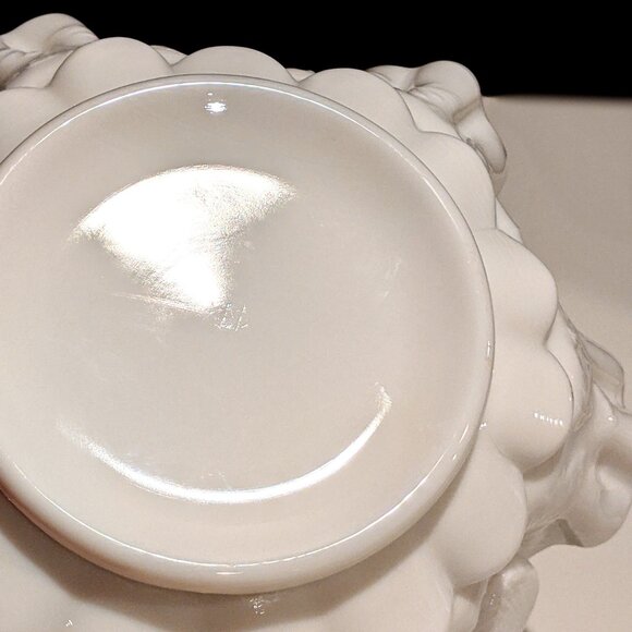 Westmoreland Milk Glass Basket with Grape Motif - Picture 5 of 6